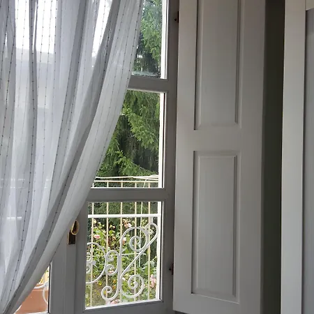 Palazzo Colombino Suite&residence 3* Джавено