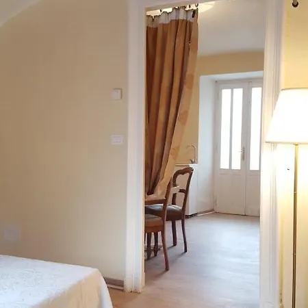 Апарт-отель Palazzo Colombino Suite&residence Джавено